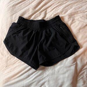 Lululemon Hotty Hot Shorts, Size 8, Black